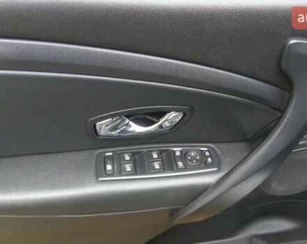 Рено Меган 2015 у Чернігові на Automoto.ua Сірий Рено Меган, об'ємом двигуна 1.46 л та пробігом 270 тис. км за 8800 $, фото 11 на Automoto.ua
