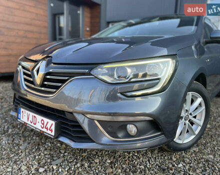 Серый Рено Меган, объемом двигателя 1.46 л и пробегом 160 тыс. км за 10900 $, фото 7 на Automoto.ua