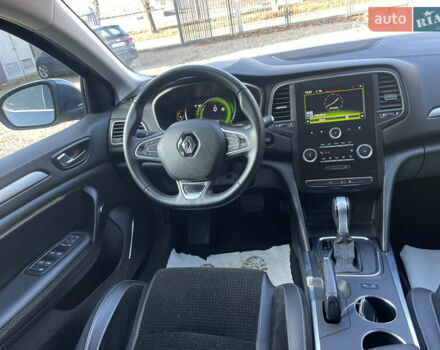 Серый Рено Меган, объемом двигателя 1.46 л и пробегом 160 тыс. км за 10900 $, фото 32 на Automoto.ua