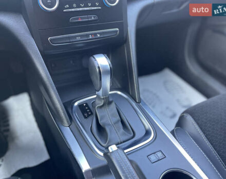 Серый Рено Меган, объемом двигателя 1.46 л и пробегом 160 тыс. км за 10900 $, фото 24 на Automoto.ua