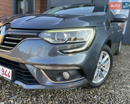 Серый Рено Меган, объемом двигателя 1.46 л и пробегом 160 тыс. км за 10900 $, фото 6 на Automoto.ua