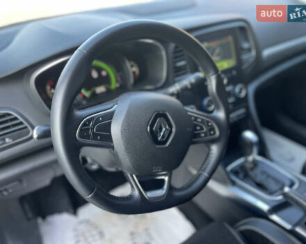 Серый Рено Меган, объемом двигателя 1.46 л и пробегом 160 тыс. км за 10900 $, фото 16 на Automoto.ua