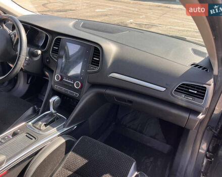 Серый Рено Меган, объемом двигателя 1.5 л и пробегом 93 тыс. км за 14250 $, фото 35 на Automoto.ua