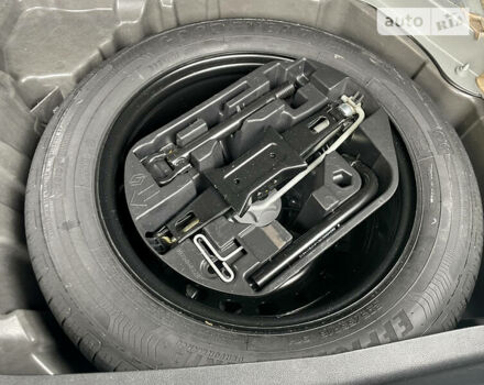 Серый Рено Меган, объемом двигателя 1.5 л и пробегом 180 тыс. км за 12400 $, фото 25 на Automoto.ua
