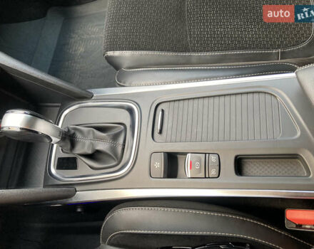 Рено Меган 2017 в Киеве на Automoto.ua Серый Рено Меган, объемом двигателя 1.2 л и пробегом 132 тыс. км за 13300 $, фото 36 на Automoto.ua