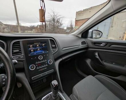 Серый Рено Меган, объемом двигателя 1.5 л и пробегом 254 тыс. км за 11300 $, фото 21 на Automoto.ua