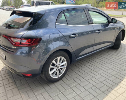 Рено Меган 2017 в Киеве на Automoto.ua Серый Рено Меган, объемом двигателя 1.2 л и пробегом 132 тыс. км за 13300 $, фото 3 на Automoto.ua