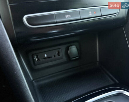 Серый Рено Меган, объемом двигателя 1.5 л и пробегом 190 тыс. км за 13999 $, фото 31 на Automoto.ua