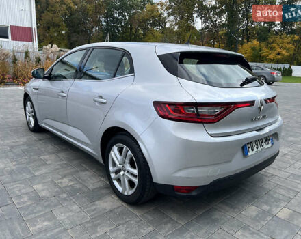 Рено Меган 2020 в Луцке на Automoto.ua Серый Рено Меган, объемом двигателя 1.46 л и пробегом 165 тыс. км за 14200 $, фото 5 на Automoto.ua