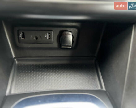 Рено Меган 2020 в Луцке на Automoto.ua Серый Рено Меган, объемом двигателя 1.46 л и пробегом 165 тыс. км за 14200 $, фото 19 на Automoto.ua