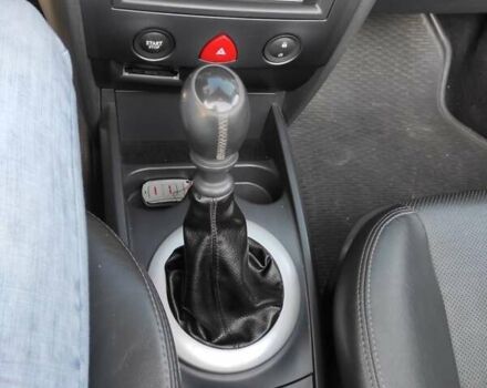 Рено Меган 2006 в Славянске на Automoto.ua Серый Рено Меган, объемом двигателя 2 л и пробегом 160 тыс. км за 7200 $, фото 4 на Automoto.ua