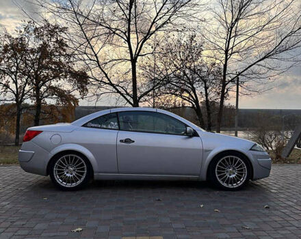 Серый Рено Меган, объемом двигателя 2 л и пробегом 176 тыс. км за 6000 $, фото 9 на Automoto.ua