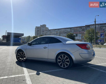 Серый Рено Меган, объемом двигателя 1.6 л и пробегом 290 тыс. км за 6500 $, фото 17 на Automoto.ua