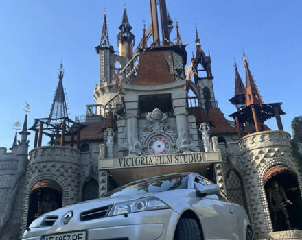 Серый Рено Меган, объемом двигателя 1.6 л и пробегом 290 тыс. км за 6500 $, фото 10 на Automoto.ua