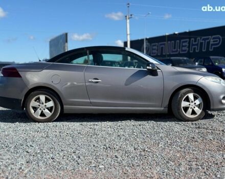 Серый Рено Меган, объемом двигателя 2 л и пробегом 215 тыс. км за 8690 $, фото 4 на Automoto.ua
