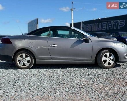 Рено Меган 2011 у Львові на Automoto.ua Сірий Рено Меган, об'ємом двигуна 2 л та пробігом 215 тис. км за 8690 $, фото 4 на Automoto.ua