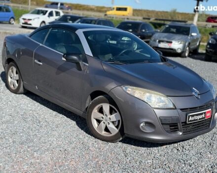 Серый Рено Меган, объемом двигателя 2 л и пробегом 215 тыс. км за 8690 $, фото 3 на Automoto.ua