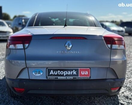 Серый Рено Меган, объемом двигателя 2 л и пробегом 215 тыс. км за 8690 $, фото 7 на Automoto.ua