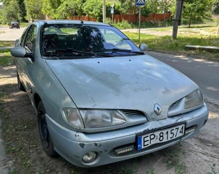 Сірий Рено Меган, об'ємом двигуна 0 л та пробігом 240 тис. км за 800 $, фото 2 на Automoto.ua