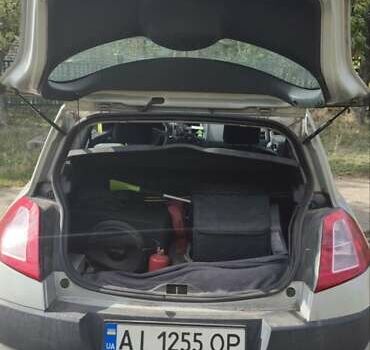 Сірий Рено Меган, об'ємом двигуна 1.6 л та пробігом 195 тис. км за 2999 $, фото 12 на Automoto.ua