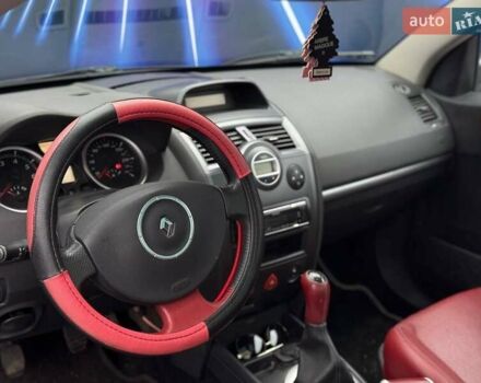 Серый Рено Меган, объемом двигателя 1.6 л и пробегом 170 тыс. км за 4599 $, фото 6 на Automoto.ua