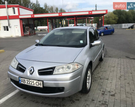 Сірий Рено Меган, об'ємом двигуна 1.6 л та пробігом 270 тис. км за 3500 $, фото 2 на Automoto.ua