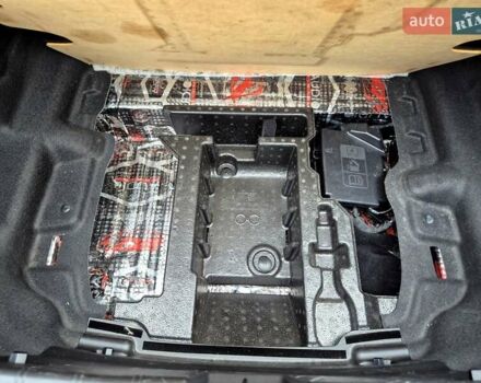 Сірий Рено Меган, об'ємом двигуна 3.6 л та пробігом 35 тис. км за 32600 $, фото 19 на Automoto.ua