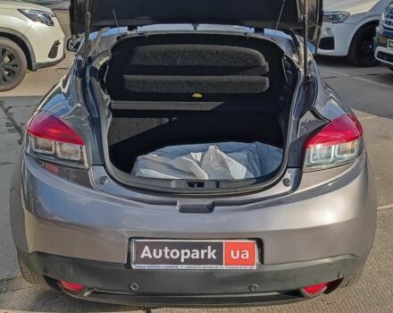Рено Меган 2009 в Харькове на Automoto.ua Серый Рено Меган, объемом двигателя 1.9 л и пробегом 151 тыс. км за 6690 $, фото 11 на Automoto.ua