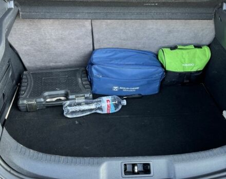 Серый Рено Меган, объемом двигателя 1.5 л и пробегом 290 тыс. км за 6800 $, фото 6 на Automoto.ua