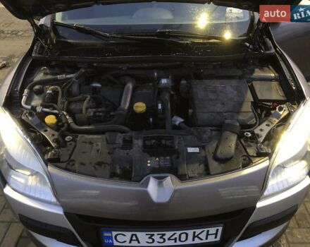 Серый Рено Меган, объемом двигателя 1.5 л и пробегом 242 тыс. км за 5200 $, фото 13 на Automoto.ua