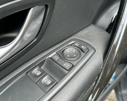 Серый Рено Меган, объемом двигателя 1.87 л и пробегом 170 тыс. км за 7000 $, фото 14 на Automoto.ua