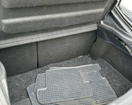 Серый Рено Меган, объемом двигателя 1.87 л и пробегом 170 тыс. км за 7000 $, фото 6 на Automoto.ua