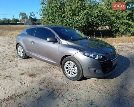 Сірий Рено Меган, об'ємом двигуна 1.6 л та пробігом 166 тис. км за 7200 $, фото 2 на Automoto.ua