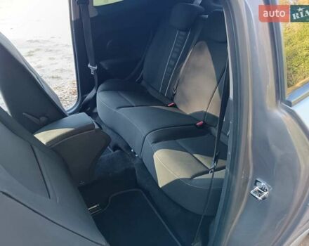 Сірий Рено Меган, об'ємом двигуна 1.6 л та пробігом 166 тис. км за 7200 $, фото 10 на Automoto.ua