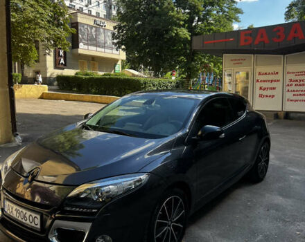 Серый Рено Меган, объемом двигателя 1.46 л и пробегом 195 тыс. км за 8000 $, фото 7 на Automoto.ua