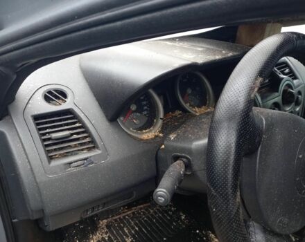 Серый Рено Меган, объемом двигателя 0 л и пробегом 200 тыс. км за 800 $, фото 3 на Automoto.ua