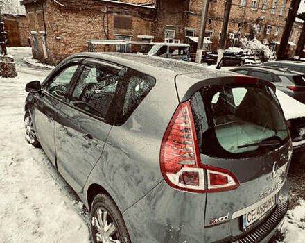 Серый Рено Меган, объемом двигателя 1.5 л и пробегом 200 тыс. км за 10200 $, фото 3 на Automoto.ua