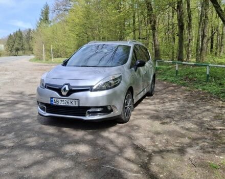 Серый Рено Меган, объемом двигателя 0 л и пробегом 278 тыс. км за 9600 $, фото 2 на Automoto.ua