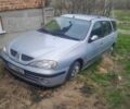 Серый Рено Меган, объемом двигателя 0 л и пробегом 200 тыс. км за 1500 $, фото 1 на Automoto.ua