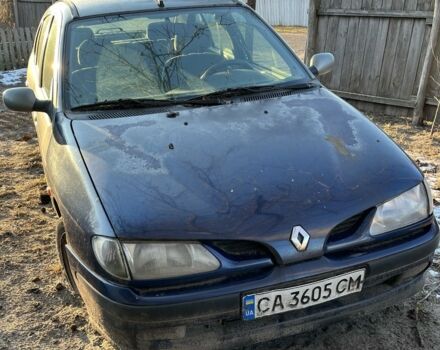 Серый Рено Меган, объемом двигателя 1.6 л и пробегом 2 тыс. км за 500 $, фото 3 на Automoto.ua