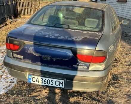 Серый Рено Меган, объемом двигателя 1.6 л и пробегом 2 тыс. км за 500 $, фото 1 на Automoto.ua