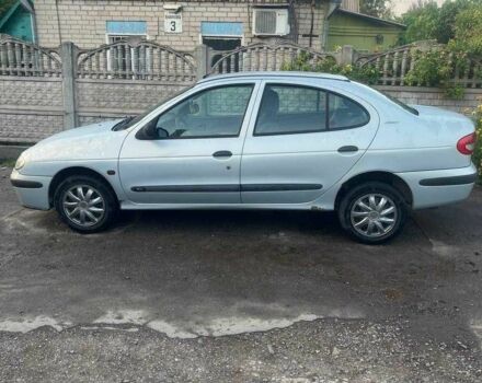 Серый Рено Меган, объемом двигателя 1.4 л и пробегом 289 тыс. км за 1783 $, фото 2 на Automoto.ua