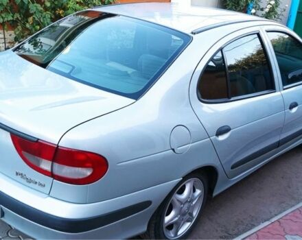 Серый Рено Меган, объемом двигателя 1.4 л и пробегом 220 тыс. км за 3400 $, фото 3 на Automoto.ua