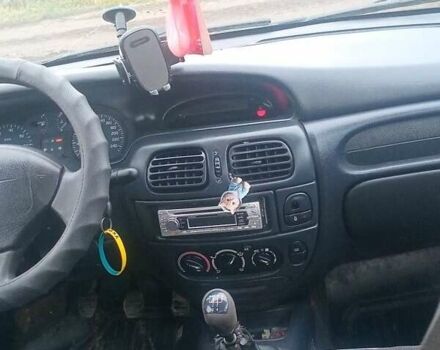 Сірий Рено Меган, об'ємом двигуна 1.9 л та пробігом 312 тис. км за 2700 $, фото 5 на Automoto.ua