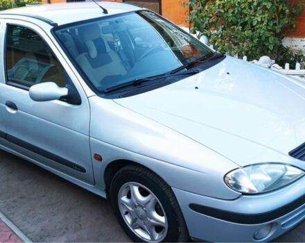 Серый Рено Меган, объемом двигателя 1.4 л и пробегом 220 тыс. км за 3400 $, фото 2 на Automoto.ua