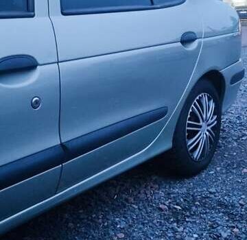 Рено Меган 2003 в Коростене на Automoto.ua Серый Рено Меган, объемом двигателя 1.39 л и пробегом 303 тыс. км за 3200 $, фото 4 на Automoto.ua