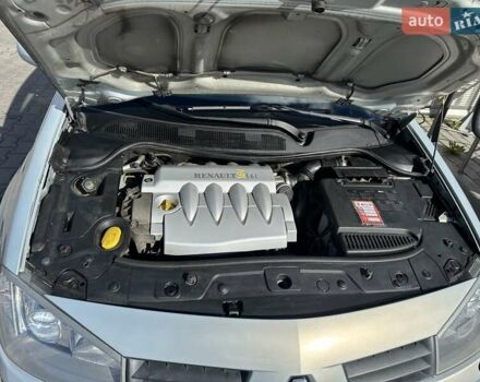 Серый Рено Меган, объемом двигателя 1.6 л и пробегом 262 тыс. км за 5800 $, фото 22 на Automoto.ua