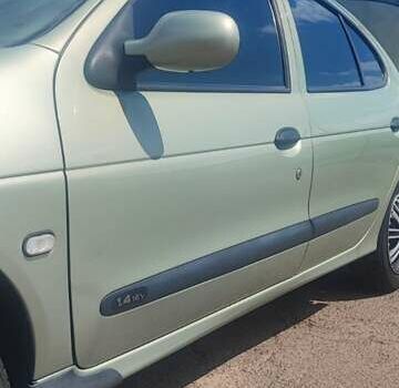 Рено Меган 2003 в Коростене на Automoto.ua Серый Рено Меган, объемом двигателя 1.39 л и пробегом 303 тыс. км за 3200 $, фото 8 на Automoto.ua