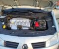 Рено Меган 2003 в Кропивницком (Кировограде) на Automoto.ua Серый Рено Меган, объемом двигателя 1.6 л и пробегом 305 тыс. км за 4800 $, фото 10 на Automoto.ua