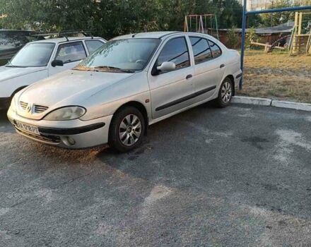 Рено Меган 2003 в Иванкове на Automoto.ua Серый Рено Меган, объемом двигателя 1.39 л и пробегом 178 тыс. км за 2700 $, фото 1 на Automoto.ua